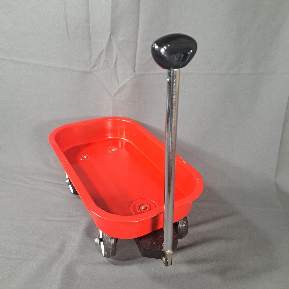 Little Red Racer‎ Miniature Metal Wagon Red Toy Decorative Display Prop Classic